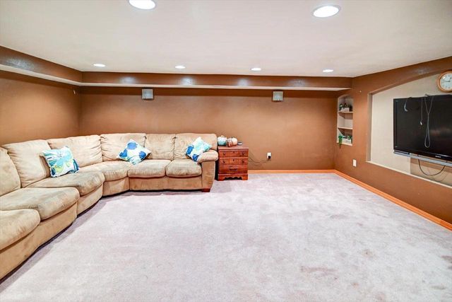 500 Kelly Street, Sun Prairie, WI 53590