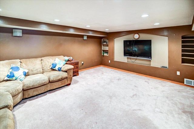 500 Kelly Street, Sun Prairie, WI 53590