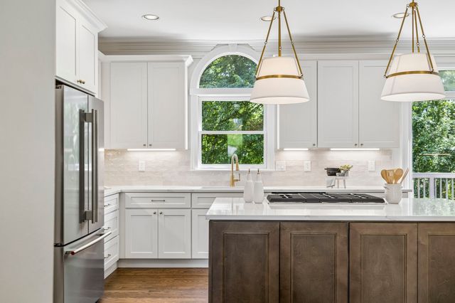 9129 Brentmeade Blvd, Brentwood, TN 37027