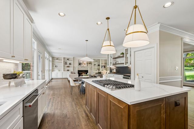 9129 Brentmeade Blvd, Brentwood, TN 37027