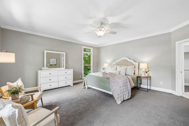 9129 Brentmeade Blvd, Brentwood, TN 37027