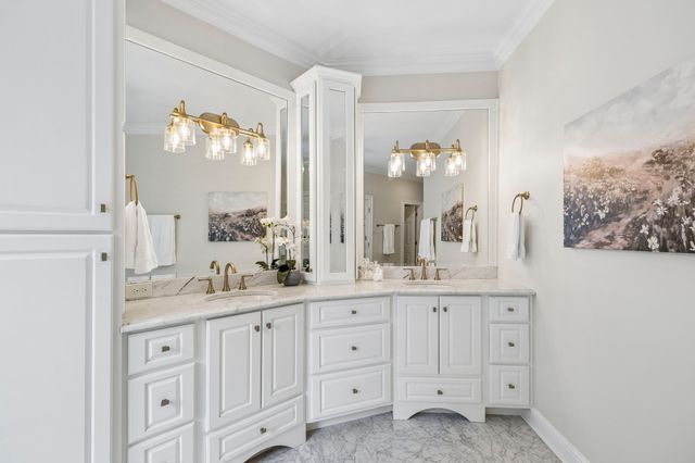 9129 Brentmeade Blvd, Brentwood, TN 37027