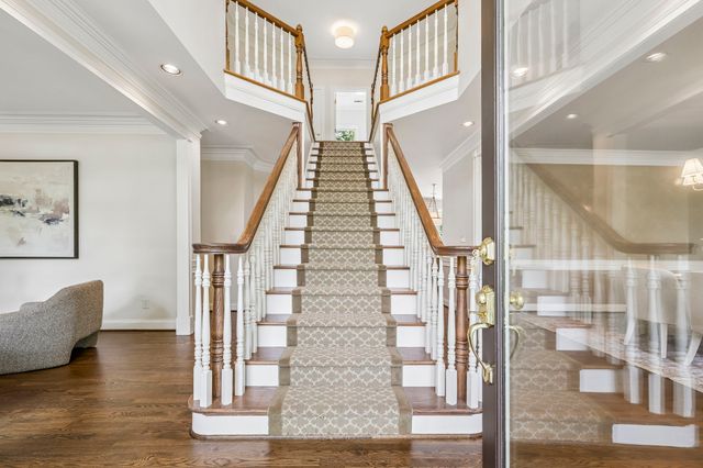 9129 Brentmeade Blvd, Brentwood, TN 37027