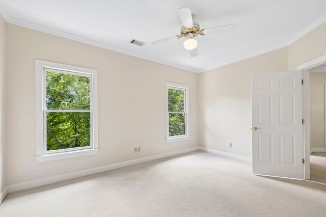 9129 Brentmeade Blvd, Brentwood, TN 37027