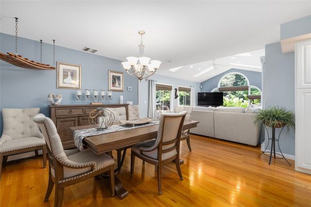 1801 Old Louisquisset Pike, Lincoln, RI 02865