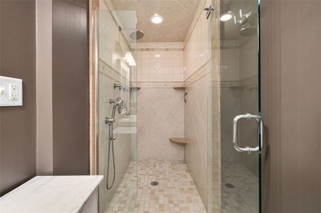 1801 Old Louisquisset Pike, Lincoln, RI 02865