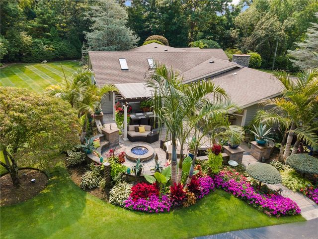 1801 Old Louisquisset Pike, Lincoln, RI 02865