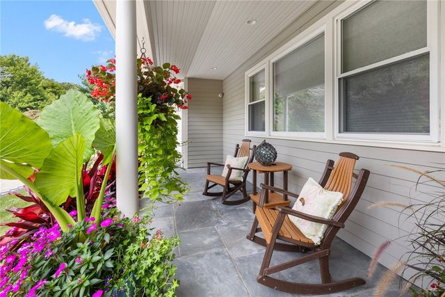 1801 Old Louisquisset Pike, Lincoln, RI 02865