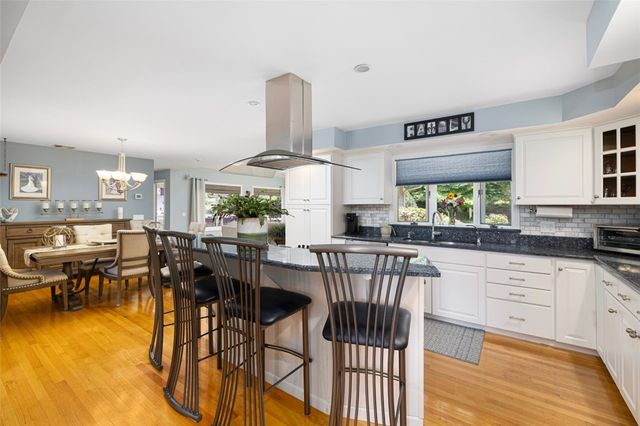 1801 Old Louisquisset Pike, Lincoln, RI 02865