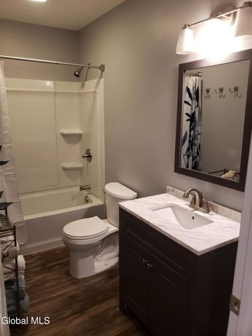 1687 Avenue A, Schenectady, NY 12308