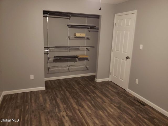 1687 Avenue A, Schenectady, NY 12308