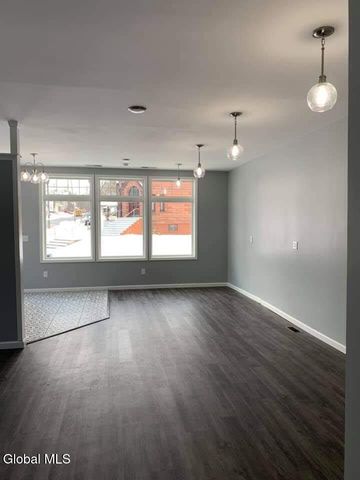 1687 Avenue A, Schenectady, NY 12308