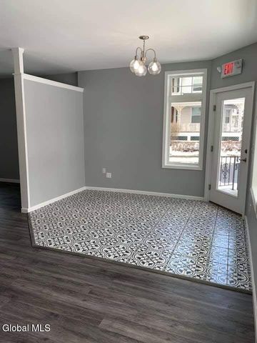 1687 Avenue A, Schenectady, NY 12308