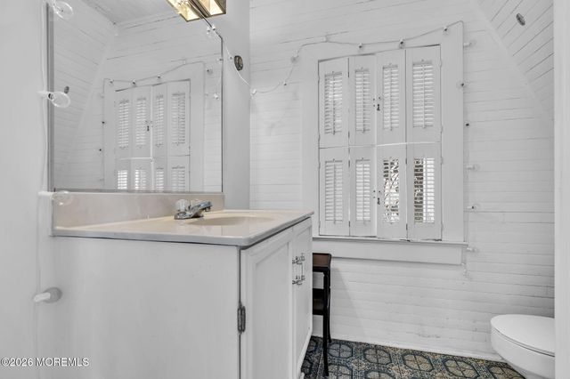 207 Tuttle Avenue, Spring Lake, NJ 07762