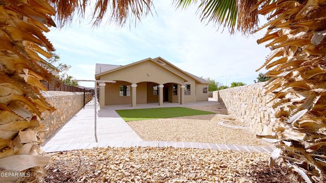 1381 ANDREA MICAELA Place, El Paso, TX 79928