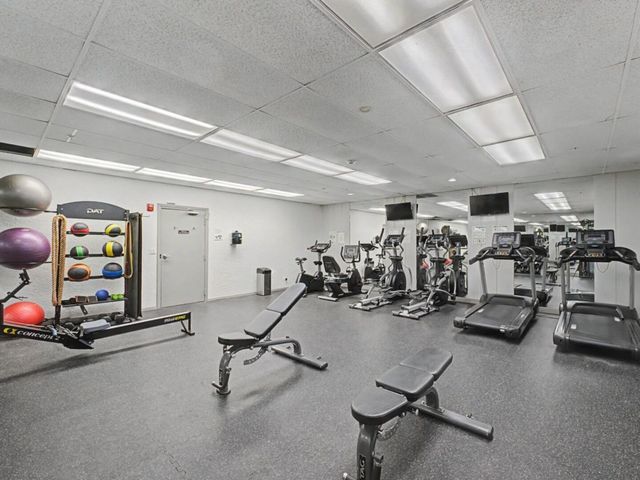 1 Renaissance Place 3G, Palatine, IL 60067