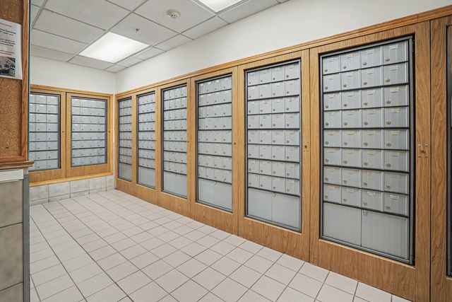 1 Renaissance Place 3G, Palatine, IL 60067