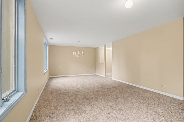 1 Renaissance Place 3G, Palatine, IL 60067