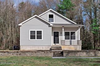 275-A Louden Road, Wilton, NY 12866