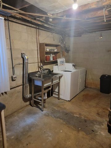 445 22nd Avenue, Bellwood, IL 60104