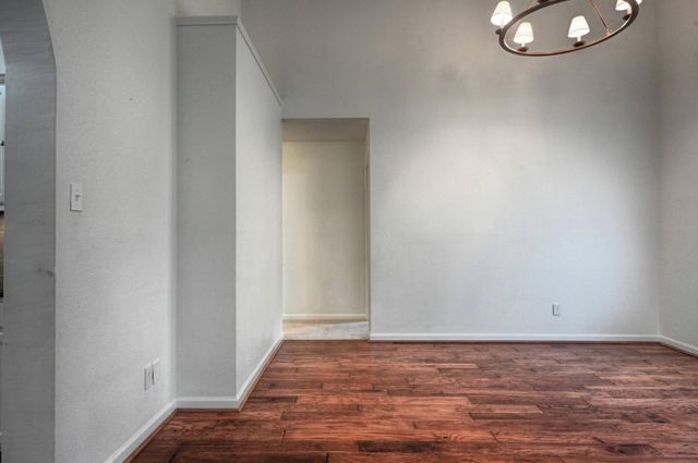 9859 Meadow Bend Lane, Houston, TX 77065