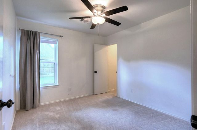 9859 Meadow Bend Lane, Houston, TX 77065