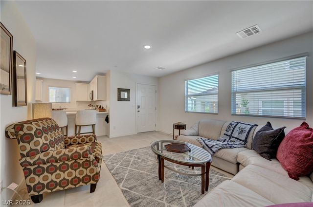 6318 Foxes Dale Street, Las Vegas, NV 89166