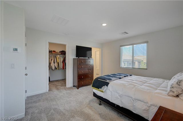 6318 Foxes Dale Street, Las Vegas, NV 89166