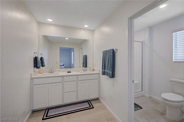 6318 Foxes Dale Street, Las Vegas, NV 89166