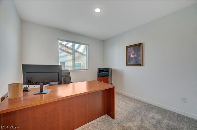 6318 Foxes Dale Street, Las Vegas, NV 89166
