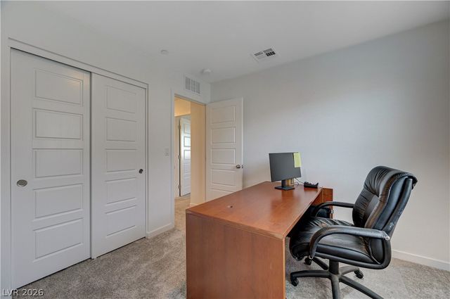 6318 Foxes Dale Street, Las Vegas, NV 89166