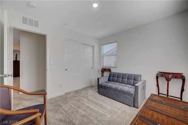 6318 Foxes Dale Street, Las Vegas, NV 89166