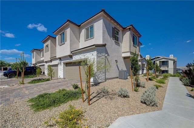 6318 Foxes Dale Street, Las Vegas, NV 89166