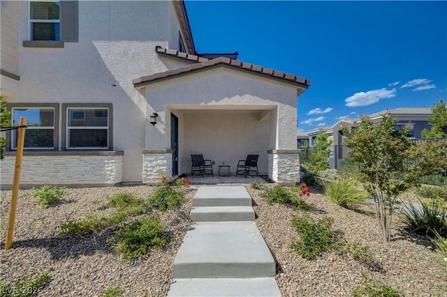 6318 Foxes Dale Street, Las Vegas, NV 89166