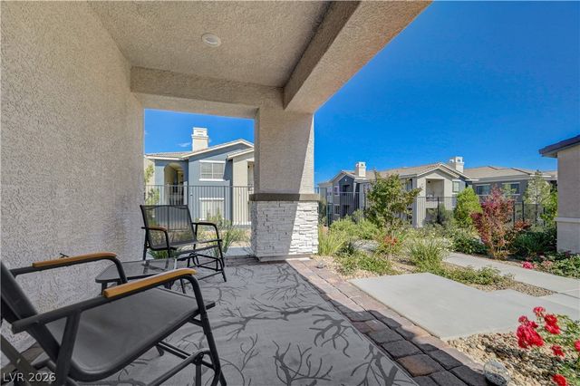 6318 Foxes Dale Street, Las Vegas, NV 89166