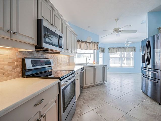 105 Day Drive, Sebastian, FL 32958