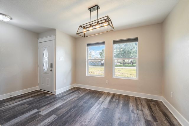 3426 E Meadow Lane, Dickinson, TX 77539