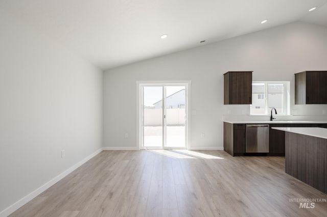 5552 S Donaway Ave, Meridian, ID 83642