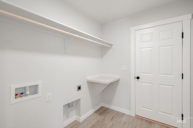 5552 S Donaway Ave, Meridian, ID 83642