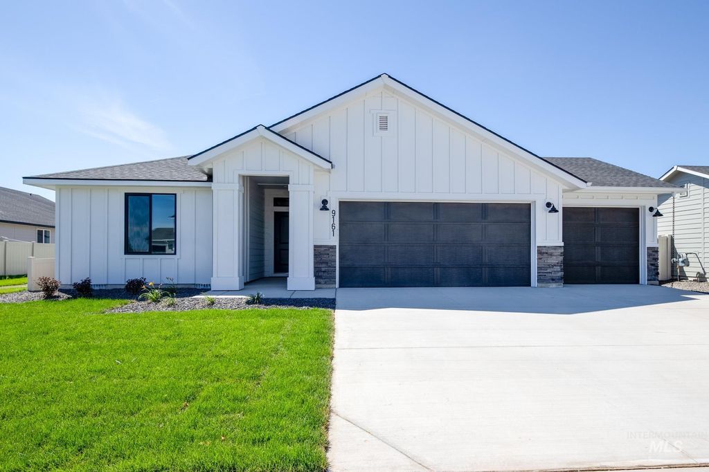 5552 S Donaway Ave, Meridian, ID 83642