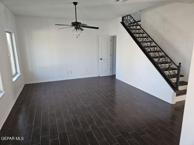 13513 LARTINGTON, El Paso, TX 79928