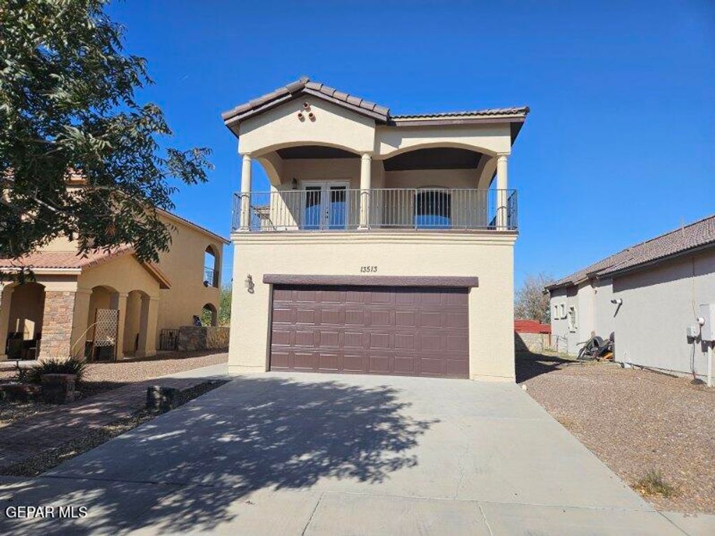 13513 LARTINGTON, El Paso, TX 79928