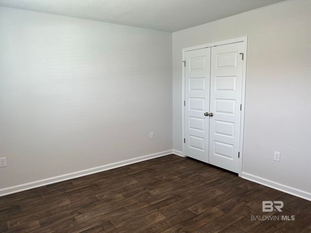 10685 Northern Dancer Court, Daphne, AL 36526