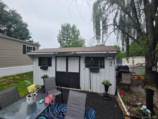 113 White Birch Trail, Bloomingburg, NY 12721