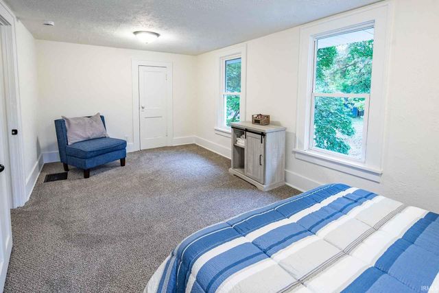 1126 Johnson Street, South Bend, IN 46628