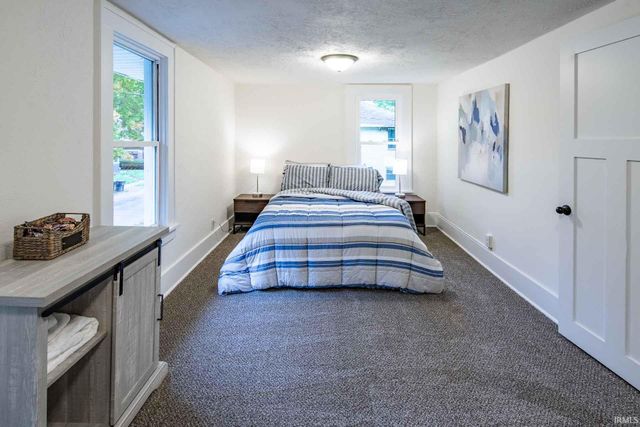 1126 Johnson Street, South Bend, IN 46628