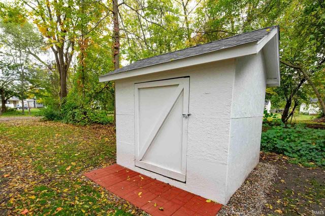 1126 Johnson Street, South Bend, IN 46628