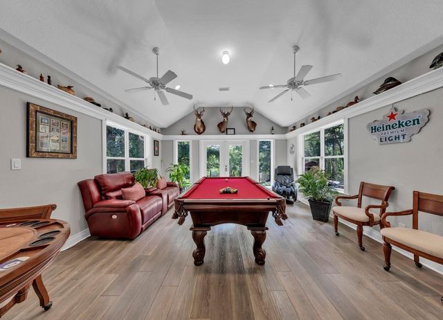 202 Shell Drive, Crestview, FL 32536