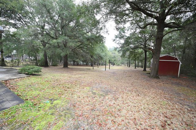 202 Shell Drive, Crestview, FL 32536