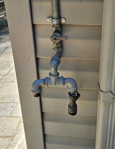 202 Shell Drive, Crestview, FL 32536